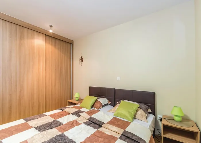 Two-bedroom In *